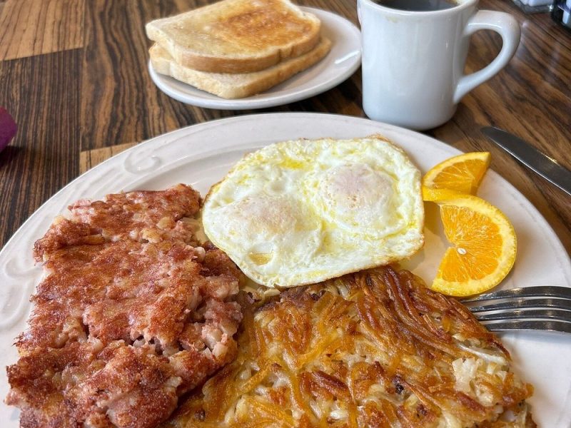 Half-Moon-Bay-Joes-Restaurant-Breakfast